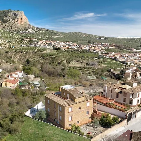 La Gaviota Con Chimenea, Barbacoa Y Piscina Junto A Ruta Del Gollizno En Olivares Olivares (Granada)
